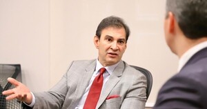 Los "nepo babies" copan el Estado: Beto dice que su hijo merece el cargo en Diputados porque fue a un colegio "top"