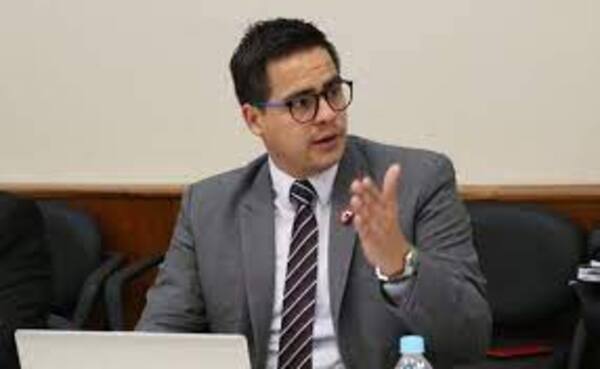 Diario HOY | Federico Mora preside el CONES y cura que ninguneó a enviado de Papa trastabilla