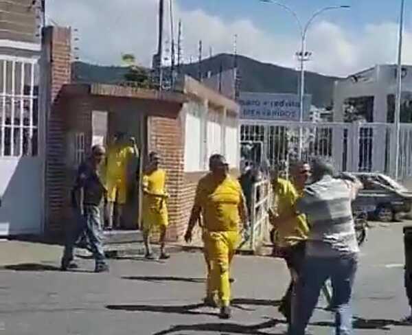 Venezuela libera a 13 presos políticos y 8 estadounidenses - ADN Digital