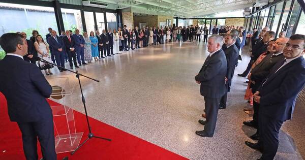 La Nación / Peña instó a la diplomacia a convertir el país en protagonista internacional