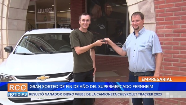 Ganador del gran Sorteo de Fernheim ya retiró su premio