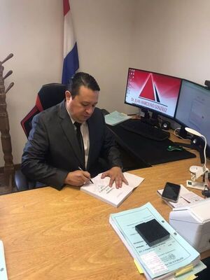 Reconocen labor de jurista, docente e investigador científico pedrojuanino