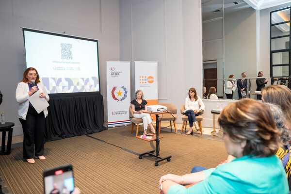 Informe destaca logros y desafíos del Ministerio de la Mujer en Paraguay en sus 31 años de labor - .::Agencia IP::.