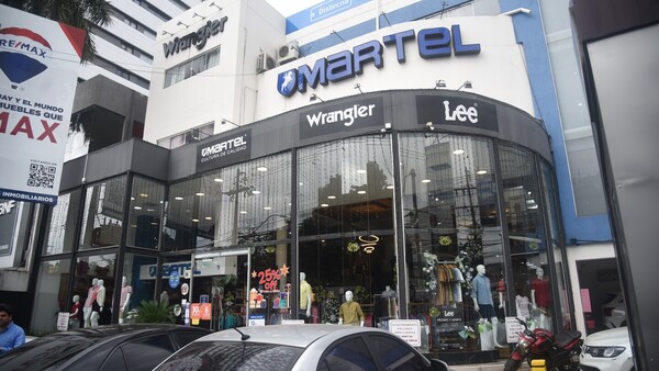 Martel celebra su aniversario con un gesto solidario