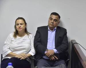 Absuelven al exfiscal general Javier Díaz Verón y a su esposa