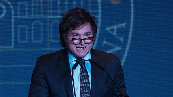 Javier Milei lanza un plan para reconstruir la econom铆a y "que Argentina sea potencia mundial" - Revista PLUS