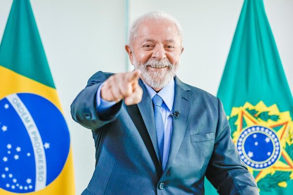 Lula da Silva afirma que tratar谩 "con mucha seriedad" la econom铆a en el segundo a帽o de su mandato - Revista PLUS