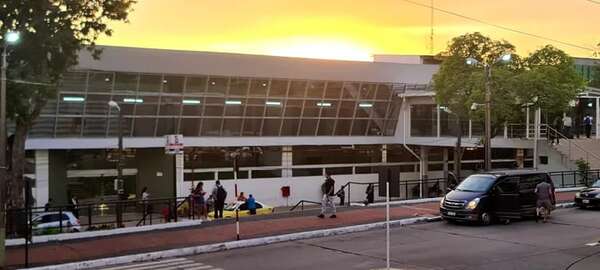 Estación de buses: horarios de salida ya fueron liberados y se espera a más de 10 mil personas desde el exterior - Nacionales - ABC Color