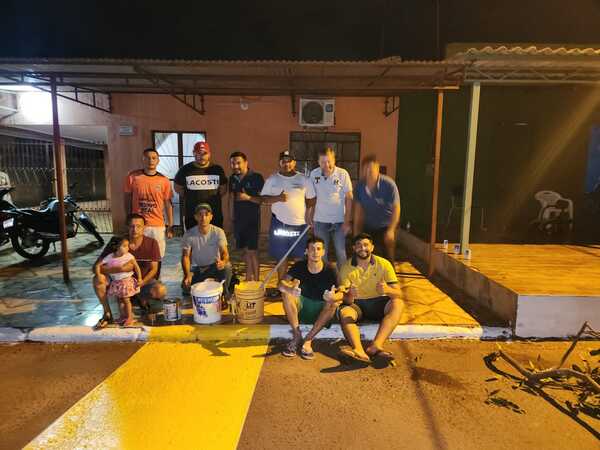 Vecinos del barrio San Gerardo señalizan y hermosean calles - Radio Imperio 106.7 FM