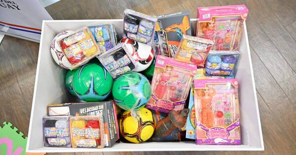La Nación / Navidad: recuerdan que aún hay tiempo para donar al banco de juguetes