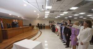 La Nación / Jueces juraron para distintas circunscripciones judiciales del país