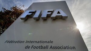 UEFA, FIFA, FIFPRO, Ligas y Clubes: No hay sitio para la Superliga