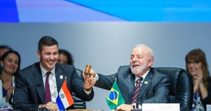 Peña quiere usar la energía de Itaipú para un fideicomiso que financie megaobras y busca sumar a Lula