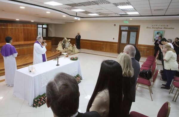 Misa de acción de gracias por Navidad y Año Nuevo 