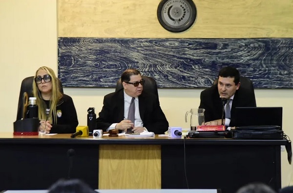 Magistrados en la mira por absolución de Díaz Verón