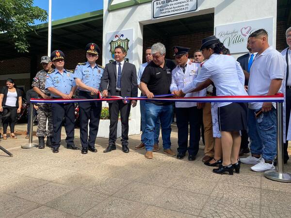 Villa Elisa: inauguran base del Grupo Lince y rinden homenaje a agente fallecido - Unicanal