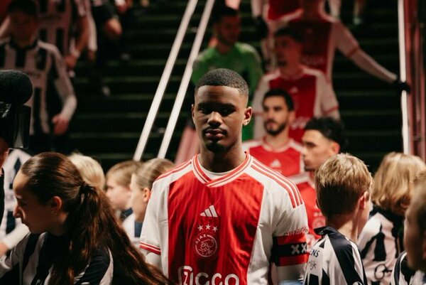 Ajax encaja nuevo revés al caer eliminado en Copa por equipo amateur