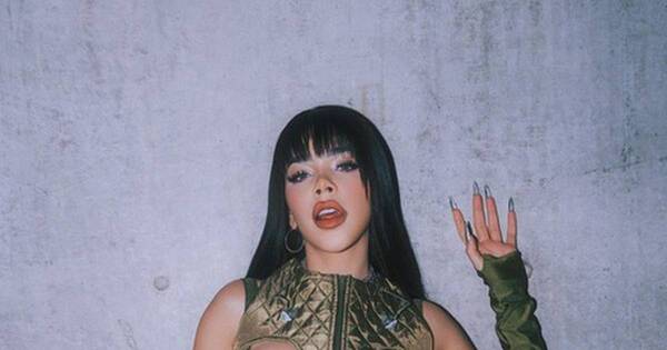 La Nación / Kenia Os, la artista femenina mexicana más reproducida en Spotify