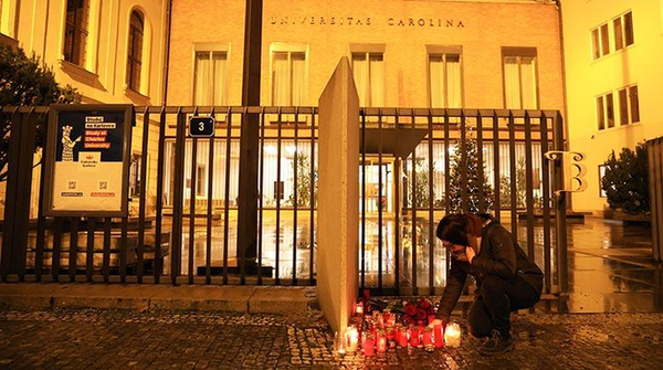 Un tiroteo en una universidad de Praga deja 15 muertos