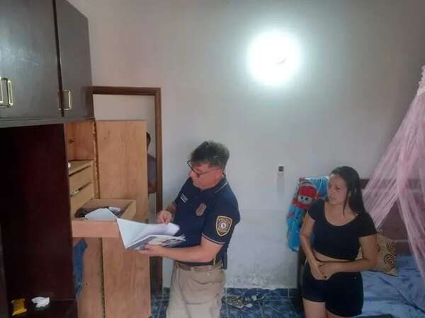 Incautan evidencias de la casa de viuda de víctima de homicidio para robarle dinero - Nacionales - ABC Color