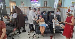 La Nación / Heraldos del Evangelio dieron concierto navideño y visitaron a pacientes del Incan