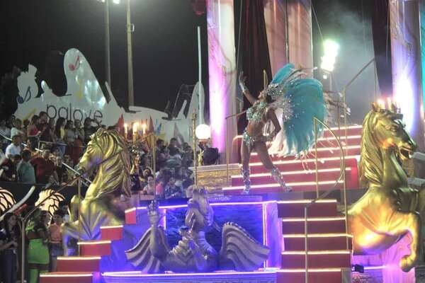 Encarnación: la próxima semana estarán en venta las entradas para el Carnaval 2024 - Espectáculos - ABC Color