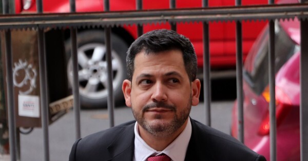 Latorre intenta despegarse de la contratación del hijo de Beto: "No ingresó durante mi administración"