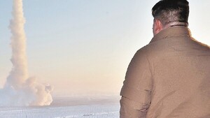 Kim amenaza con ataque nuclear si es provocado
