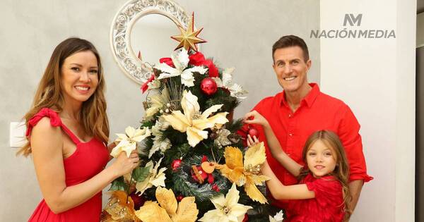 La Nación / Dallys Ferreira y familia nos abren las puertas de su hogar en víspera de Navidad