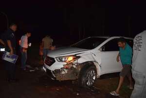 En choque frontal entre camioneta y moto deja dos heridos en Carapeguá - Policiales - ABC Color