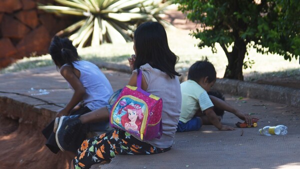 Ministerio denuncia esquema de explotación a niños indígenas: Recaudan G. 150.000 por cada uno