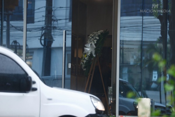 Diario HOY | Familiares y amigos despiden a Iván Almeida