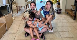 La familia Eid – Bogado disfrutan y son mimados por Villarrica - EPA