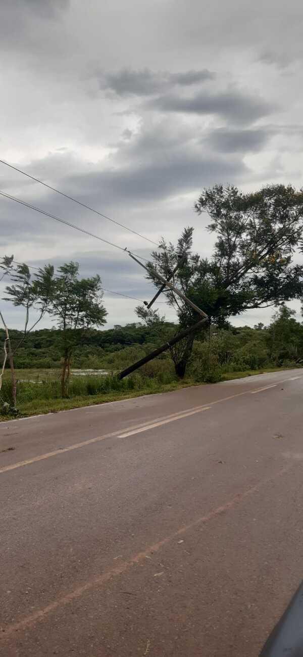 Cordillera y su tendido eléctrico perjudicados por el temporal | 1000 Noticias