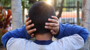 ¿Cómo afecta la pirotecnia a personas con autismo? - Unicanal