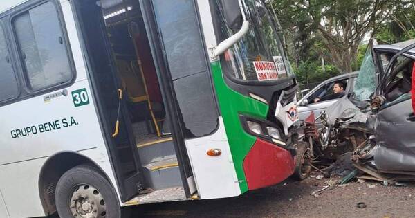 La Nación / Grave accidente de tránsito se registró sobre la ruta que une Areguá y Capiatá