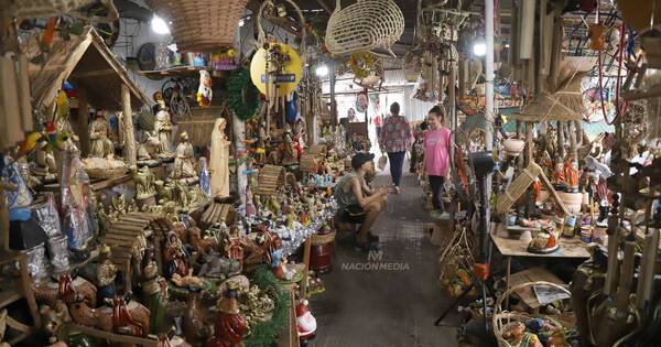 La Nación / Venta de pesebres en el Mercado 4 - OJO Galería