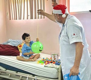La magia de la Navidad llega al Hospital Materno Infantil Los Ángeles | DIARIO PRIMERA PLANA