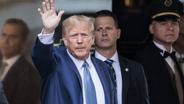 Trump pide a una corte de apelaciones que desestime demanda por el asalto al Capitolio