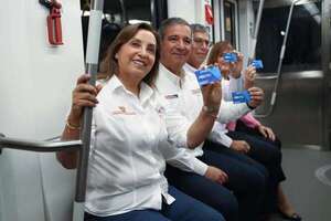 Dina Boluarte reconoce que “no ha sido tan fácil” el 2023 en Perú - Mundo - ABC Color