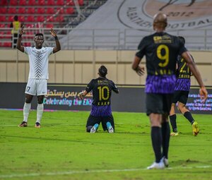 Versus / "Kaku" Romero se manda un golazo en Emiratos Árabes Unidos