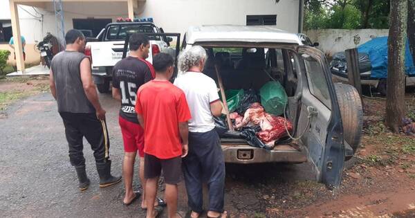 La Nación / Detienen a varias personas con 154 kilos de carne vacuna de dudosa procedencia en Paraguarí