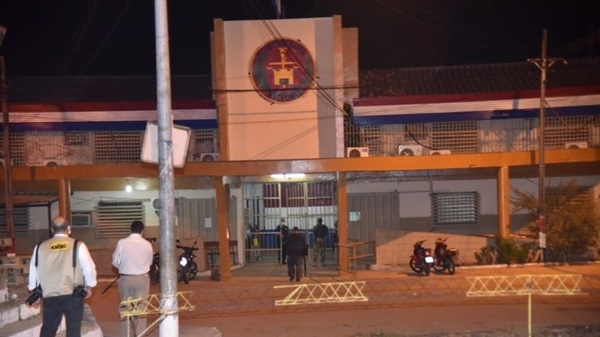 Recluso muere apuñalado en Tacumbú en Navidad - Noticias Paraguay