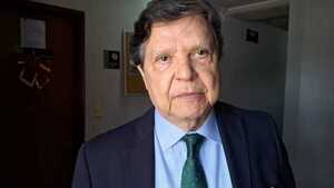 Euclides afirma que carrera de Derecho ya no existía cuando asumió como rector