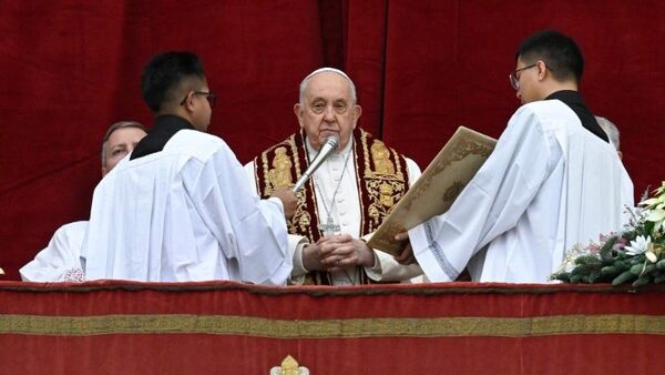 Mensaje navideño del Papa: Decir "sí" al Príncipe de la Paz significa decir "no" a la guerra - .::Agencia IP::.
