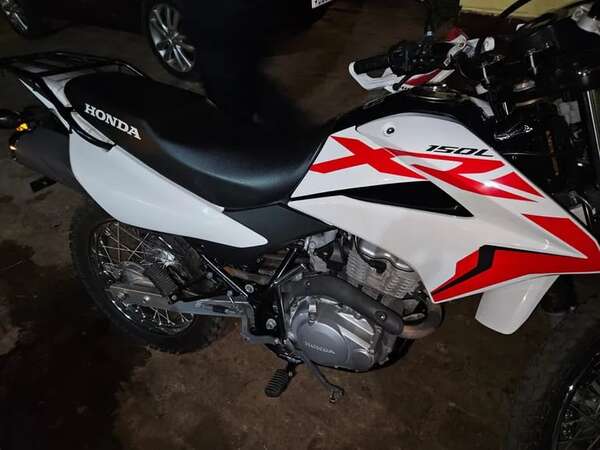 Policía fallece tras caer de su motocicleta en Concepción - Policiales - ABC Color