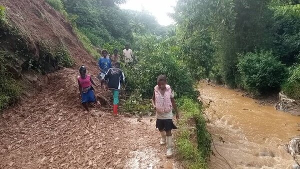 Congo: Derrumbe de tierra por fuertes lluvias deja unos 13 muertos