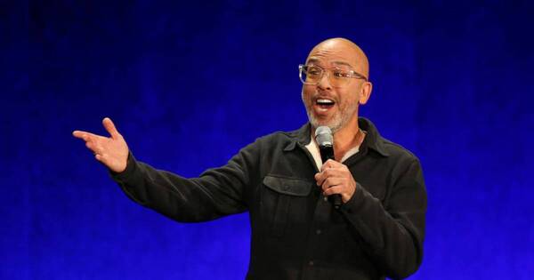 Diario HOY | El comediante Jo Koy será el anfitrión de los Globos de Oro