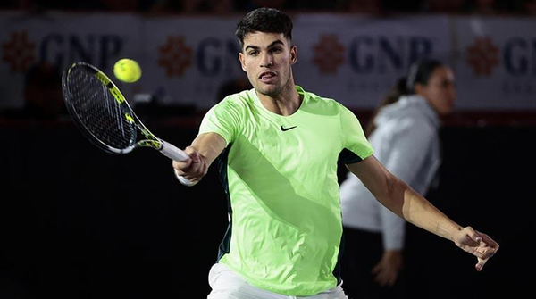 Alcaraz prepara en Villena y El Palmar las exhibiciones ante Djokovic y Bautista