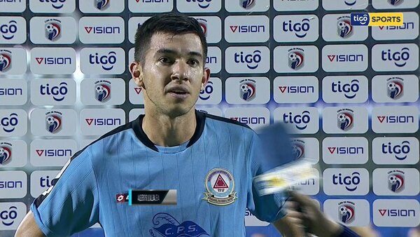 Versus / Luqueño cierra con Alexis Villalba por una temporada